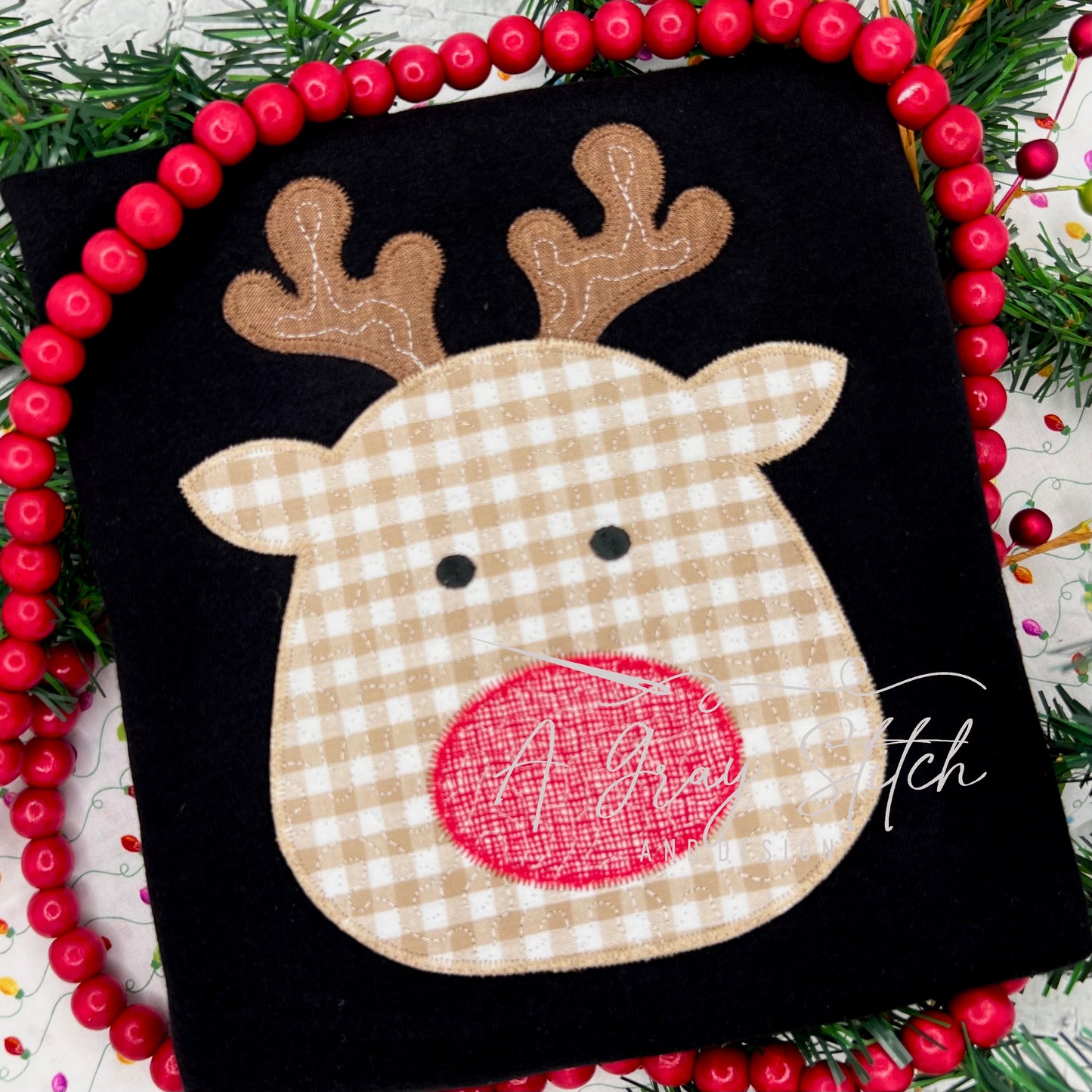 Quilted Reindeer Boy Applique Design